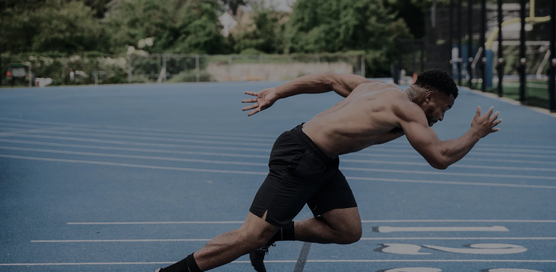 Test VMA et évaluation physique sportive - Coach avec athlète